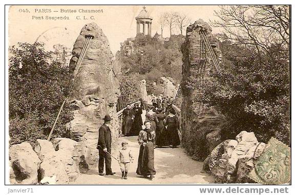 Paris : Buttes Chaumont Pont Suspendu . - District 03