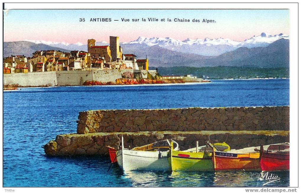 ANTIBES Vue Sur La Ville Et La Chaîne Des Alpes - Antibes - Oude Stad
