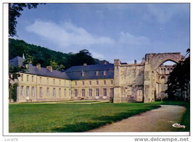 VALMONT  - L´Abbaye, Façade Ouest - Valmont
