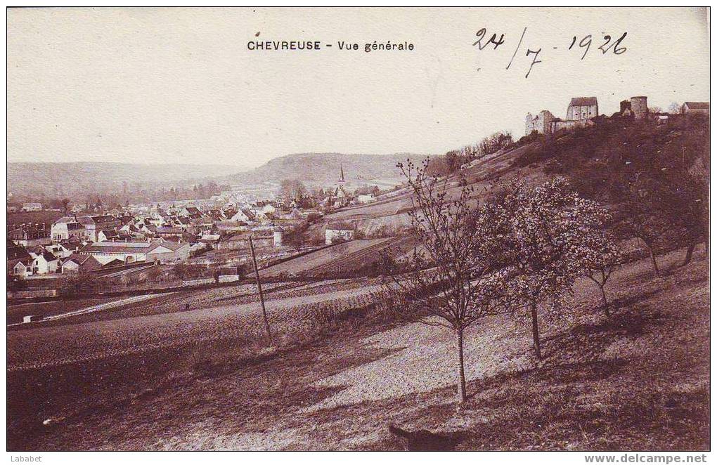 CHEVREUSE VUE GENERALE - Chevreuse