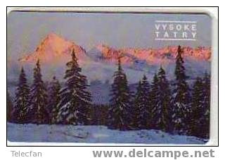 SLOVAQUIE MONTAGNES VYSOKE TATRY NSB MINT IN BLISTER 2002 100U RARE - Montañas