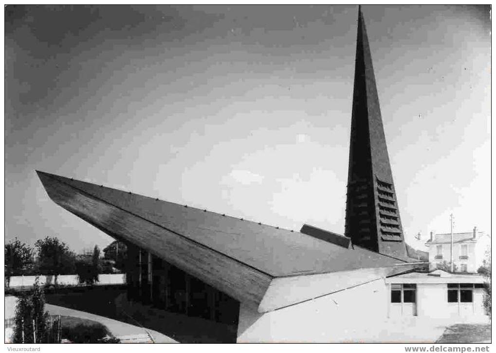 CPSM.EGLISE NOTRE DAME DE LA PAIX . ARNOUVILLE LES GENESSE... - Arnouville Les Gonesses