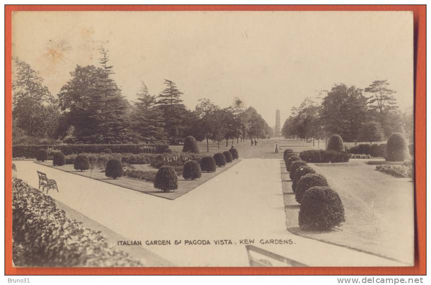 Kew Gardens : Italian Garden And Pagoda Vista - Year 1919 . - Surrey