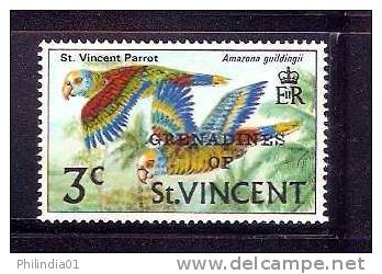 Grenadines Of St. Vincent Bird, Parrot, Tree MNH 1V # 1817 - Perroquets & Tropicaux