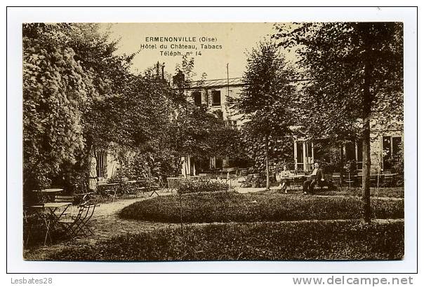 CPA 60.-ERMENONVILLE.-Hôtel Du Château, Tabacs Téléph. N° 14-animé-(SDV 305) - Ermenonville