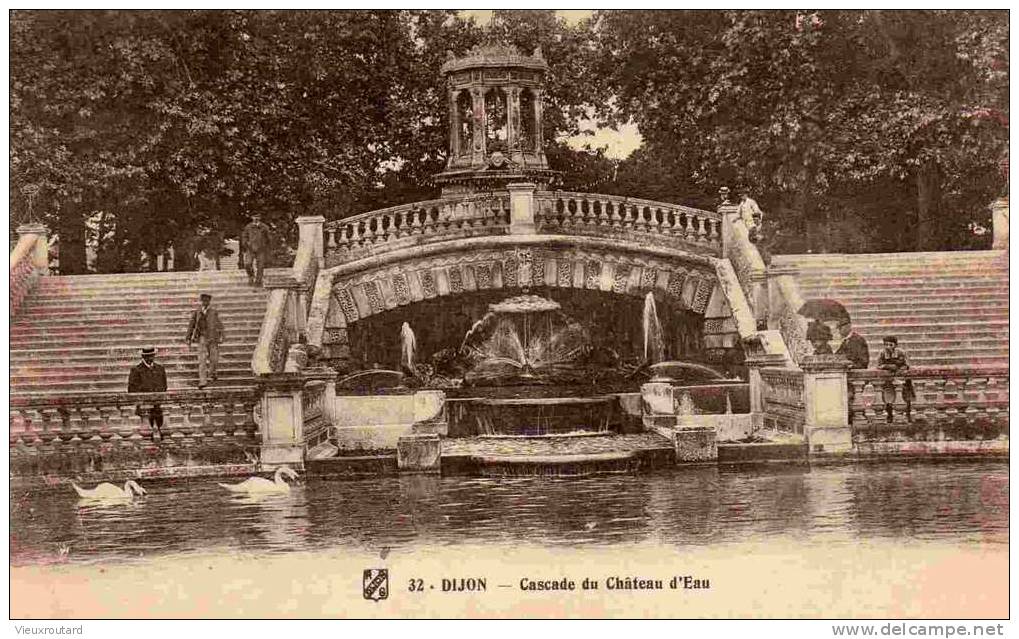 CPA. ANIMEE. DIJON. CASCADE DU CHATEAU D´EAU. DATEE 1920. - Watertorens & Windturbines