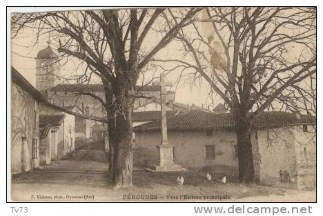 Cpc 336 - PEROUGES - Vers L'entrée Principale (01 - Ain) - Pérouges