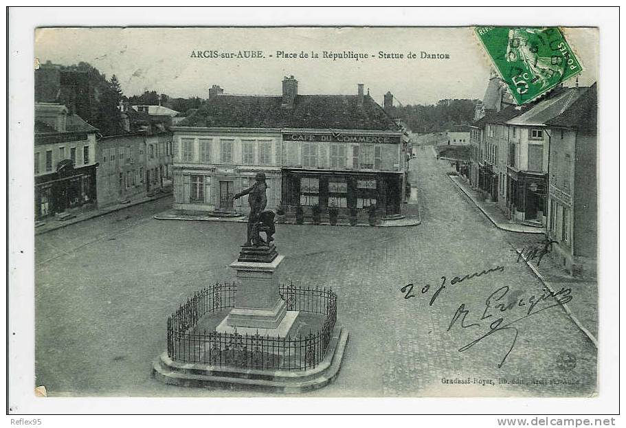 ARCIS-SUR-AUBE - Place De La République - Statue De Danton - Arcis Sur Aube