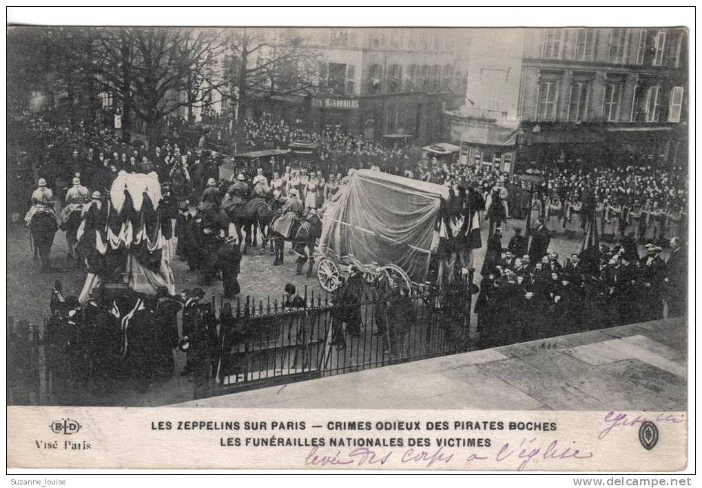 CPA  - Les Zeppelins Sur Paris  - Les Funérailles Nationales Des Victimes - Funerali