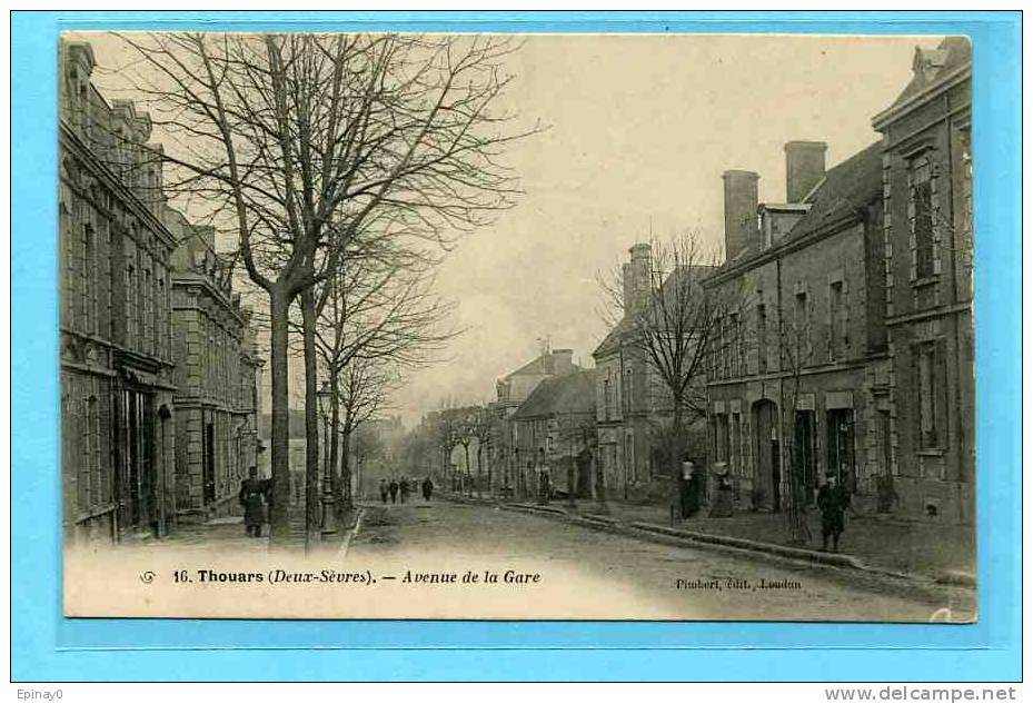 B - 79 - THOUARS - Avenue De La Gare - Thouars