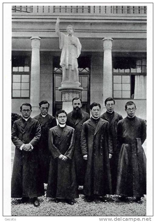 Tokyo , 6 Nouveaux Prêtres Ordonnés Le 29 Juin 1933 - Tokyo