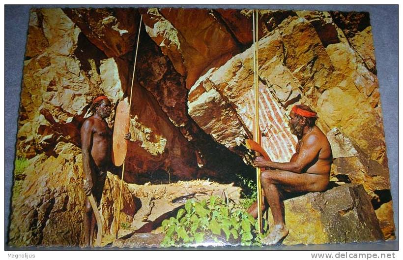 Australia,Aborigines,Natives,Rock Painting,Boomerangs,Spears,Folklore,postcard - Other & Unclassified