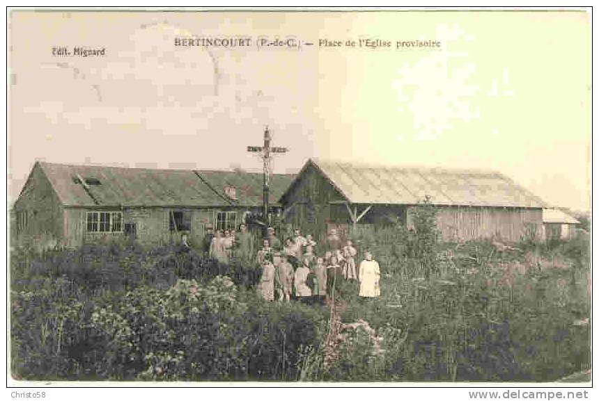 62  BERTINCOURT  Place De L'Eglise Provisoire   Animée++ - Bertincourt