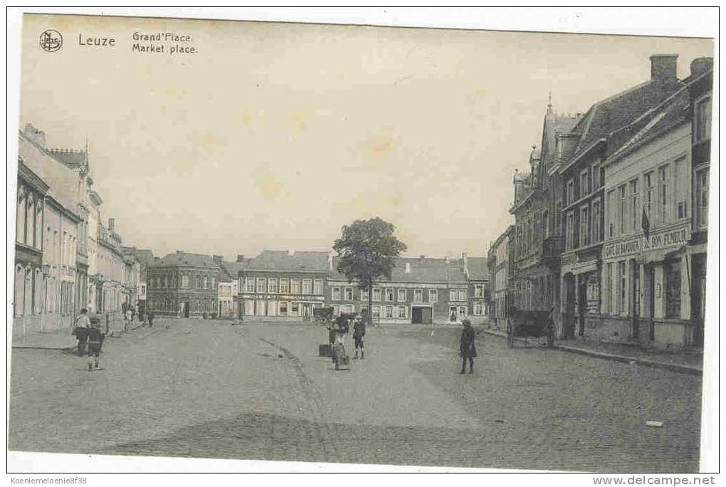 LEUZE - GRAND PLACE - Leuze-en-Hainaut