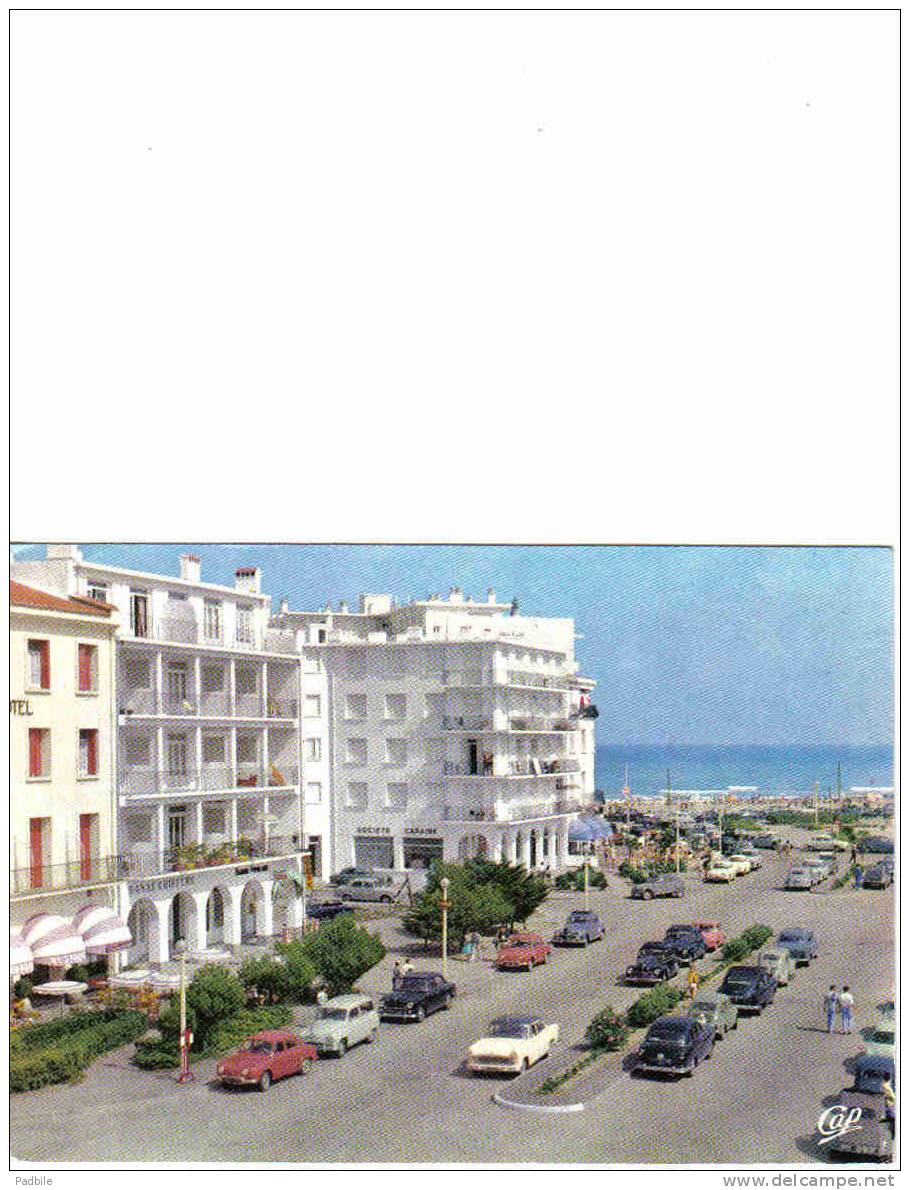 Carte Postale  66.  Canet-Plage   Entrée De La Plage  Danaé Coiffure  Société Caraibe - Canet Plage