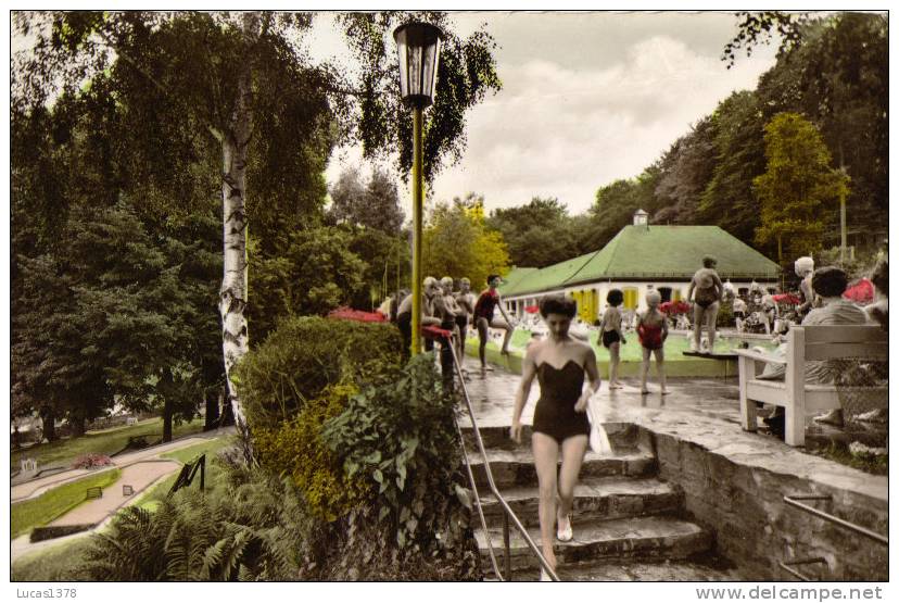 SCHLANGENBAD IM TAUNUS / SCHWIMMBAD MIT GOLFPLATZ / TRES BELLE CPSM - Taunus