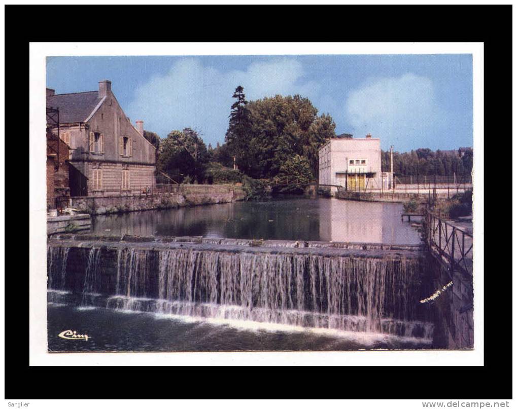 HIRSON N° 3 00 00 6768 - LE GLAND ET L'ANCIEN MOULIN - Hirson