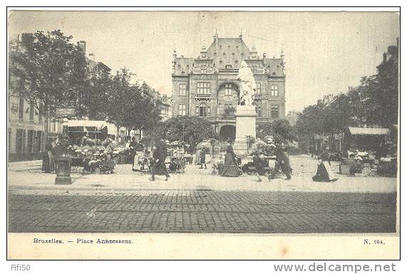 BRUXELLES - BRUSSEL Place Anneessens Marché Aux Fleurs - Märkte