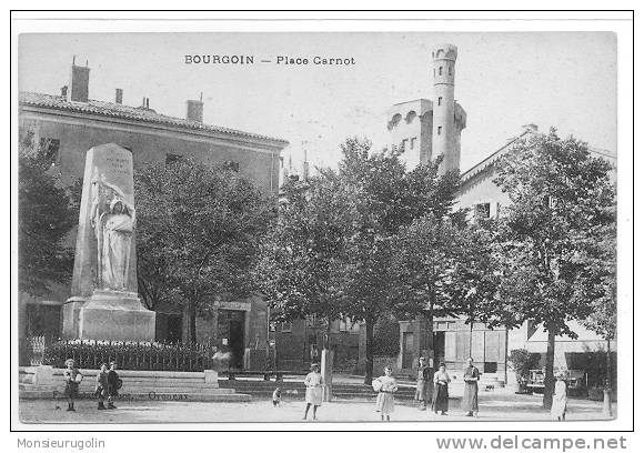 38 ) FL) BOURGOIN, Place Carnot, ANIMEE, Vialatte édit, - Bourgoin