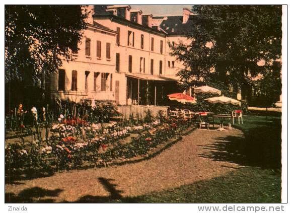 CARTE POSTALE DE POUGUES LES EAUX - MAISON LE PARC - VUE DU JARDIN VERS LA SALLE A MANGER - Pougues Les Eaux