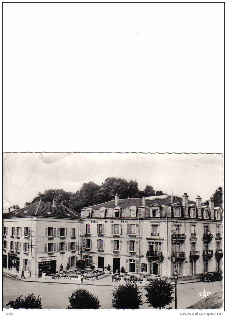 Carte Postale  88.  Contrexéville  Hotel-Restarant De La Paix - Brouvelieures