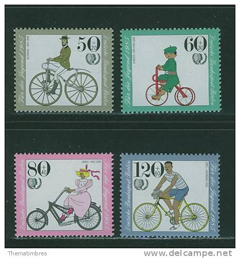 K0145 Velos Anciens 695 à 698 Allemagne Berlin 1985 Neuf ** - Ciclismo