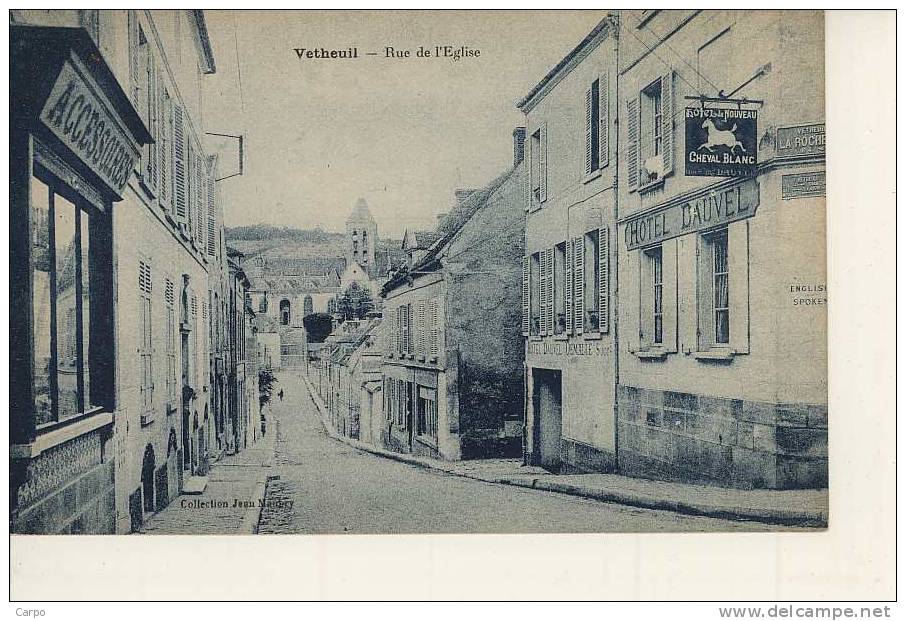 VÉTHEUIL - Rue De L´église. - Vetheuil