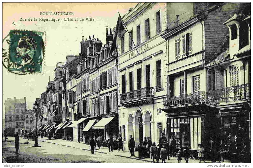 PONT-AUDEMER - Rue De La République - L'Hôtel De Ville - Pont Audemer