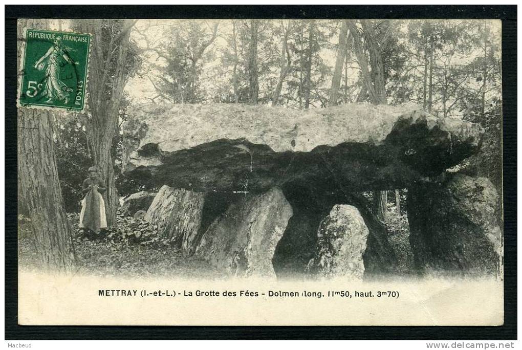 37 - METTRAY - La Grotte Des Fées -  Dolmen - ANIMÉE - Mettray