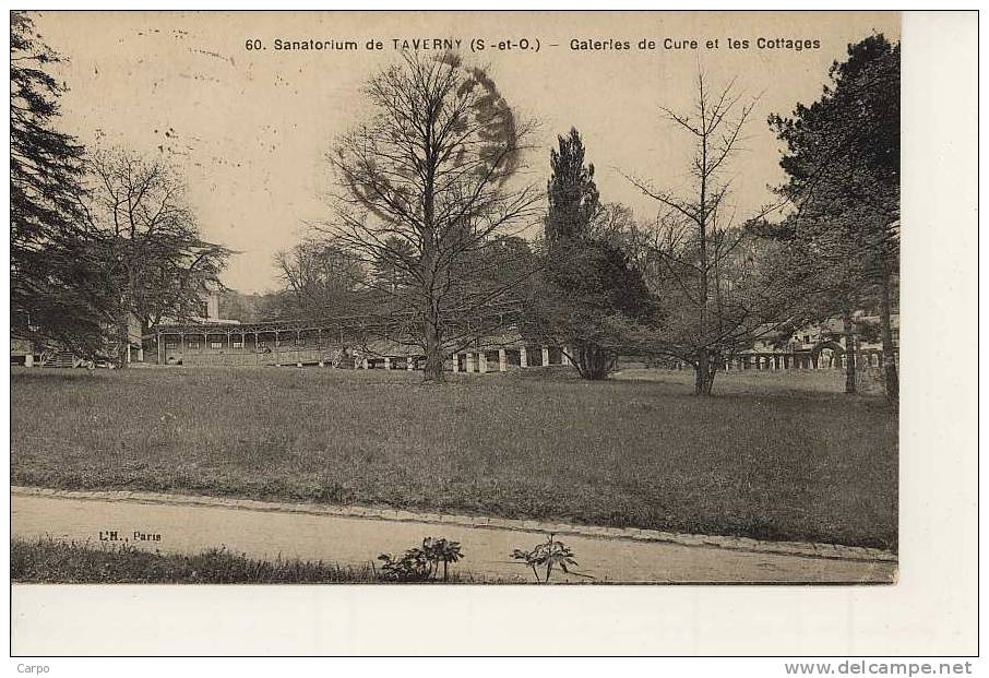 TAVERNY - Sanatorium Galeries De Cure Et Les Cottages . - Taverny