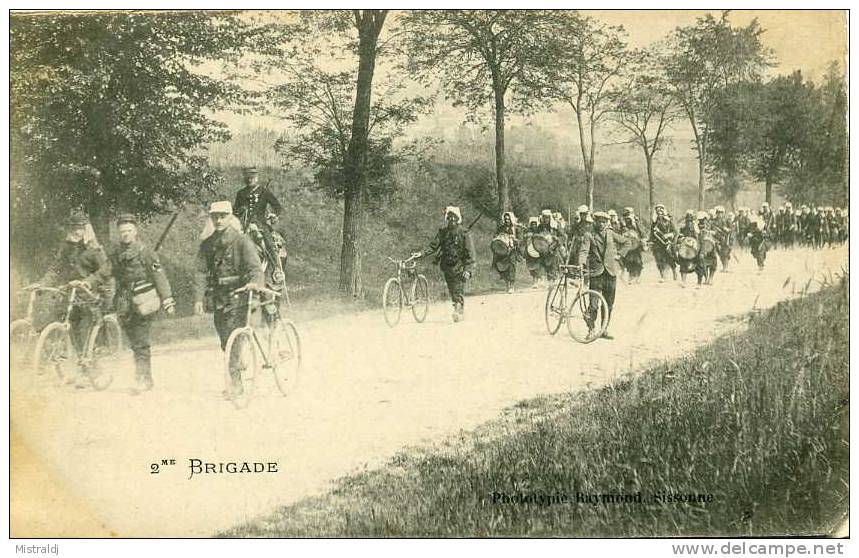 CPA - Sissonne - 2ème Brigade (régiment D´infanter Avec Cyclistes) - Sissonne