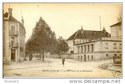 88/CPA A - Bains Les Bains - Place De La Madeleine - Bains Les Bains