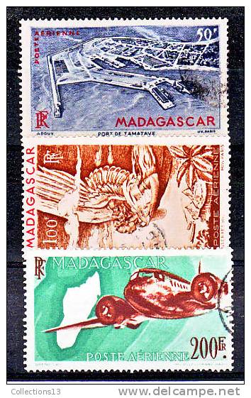 MADAGASCAR - PA63/64A Obli Cote 4,80 Euros Depart à 10% - Poste Aérienne