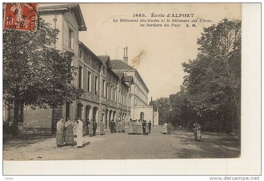 ALFORTVILLE - Ecole D´alfort - Le Batiment Des études... - Alfortville