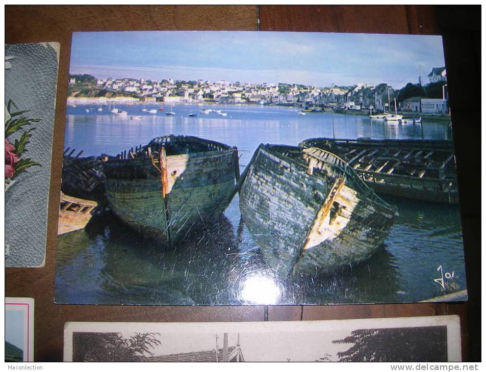 Camaret Le Cimetiere De Bateaux Epaves Barque Bois - Camaret-sur-Mer