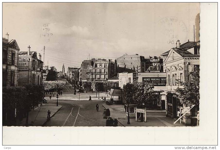 LE RAINCY - Rond-point De La Station. - Le Raincy