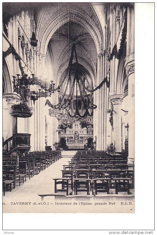 Taverny : Intérieur De L'église : La Nef - Taverny