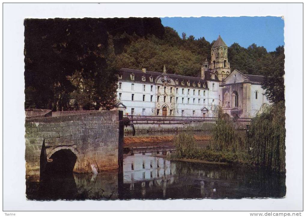 24 - Vue Sur L´abbaye De Brantome + 1 Multi Vues - Brantome