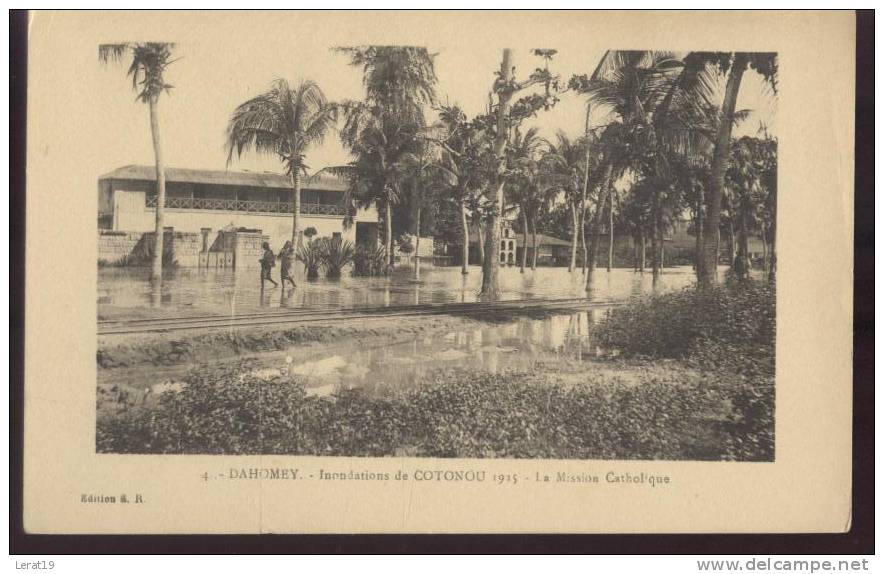 DAHOMEY..COTONOU....INONDATION 1925..LA MISSION CATHOLIQUE....NON. ECRITE....‹(•¿•)› - Dahome