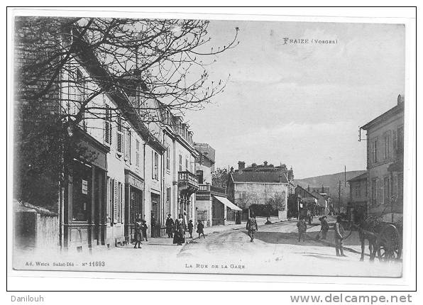 88 / FRAIZE, La Rue De La Gare, AD Weick édit, 11693 / ANIMEE - Fraize