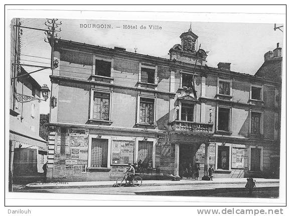 38 / BOURGOIN / HOTEL DE VILLE, Animée - Bourgoin