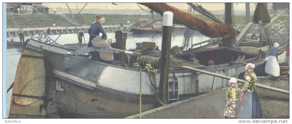 MARKEN NEDERLAND ZUIDERZEE JAAR 1910 PRACHTIGE TOPKAART LEVEN AAN BOORD 1910 KINDEREN SCHEPEN VRACHTBOOT - Binnenschepen