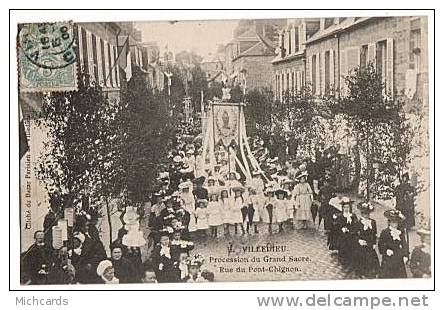 CPA 50 VILLEDIEU - Procession Du Grand Sacre - Rue Du Pont Chignon - Villedieu
