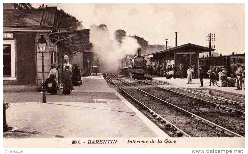 76 BARENTIN Intérieur De La Gare Avec Train  TOP - Barentin