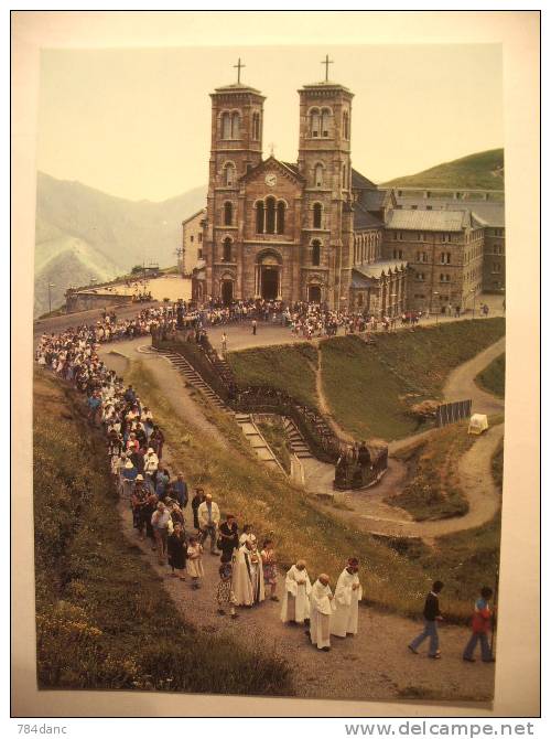 Notre Dame De La Salette - La Salette