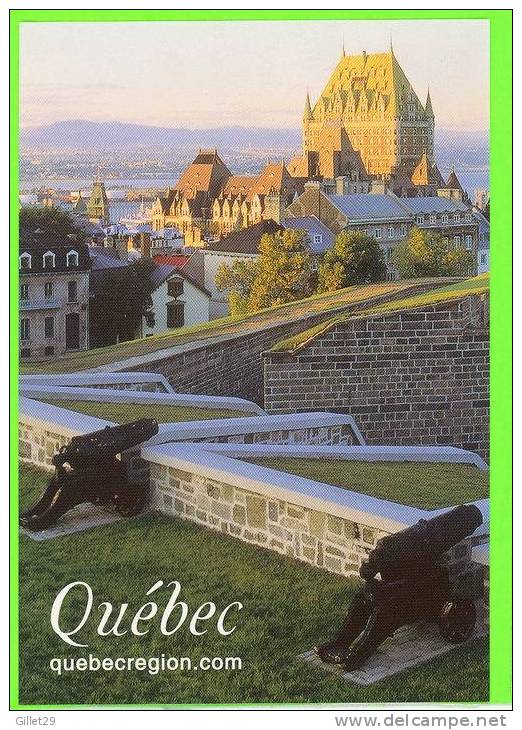 QUÉBEC - LE CHATEAU FRONTENAC VUE DE LA CITADELLE - - Québec - Château Frontenac