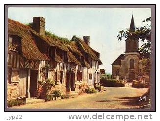 Jolie CP Normandie Chaumière Normande église - Toit De Chaume Colombages - ( Tourgeville 14 ) - Haute-Normandie