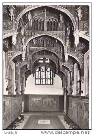 CP - PHOTO - HAMPTON COURT PALACE - MIDDLESEX - THE GREAT HALL LOOKING EAST - Middlesex