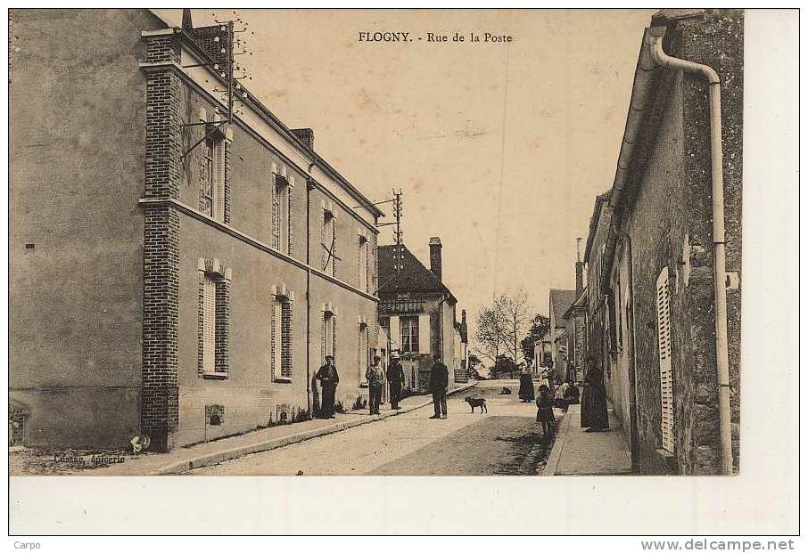 FLOGNY - Rue De La Poste. - Flogny La Chapelle