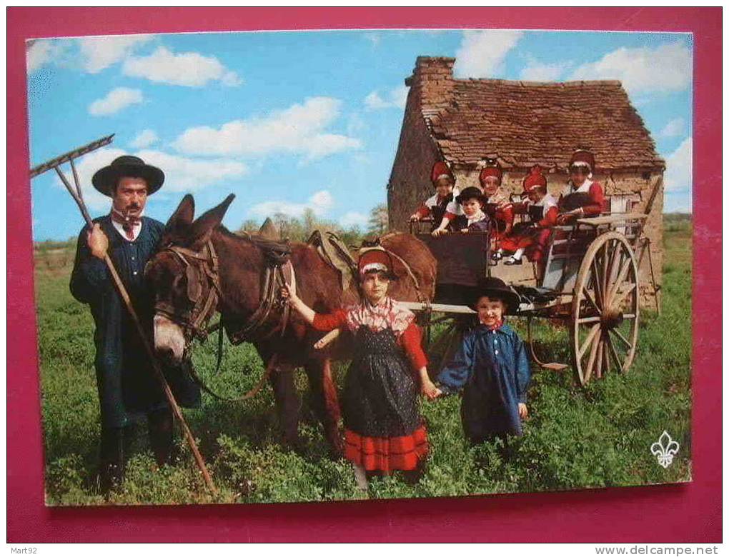 FOLKLORE BOURBONNAIS  ANE ATTELAGE - Centre-Val De Loire